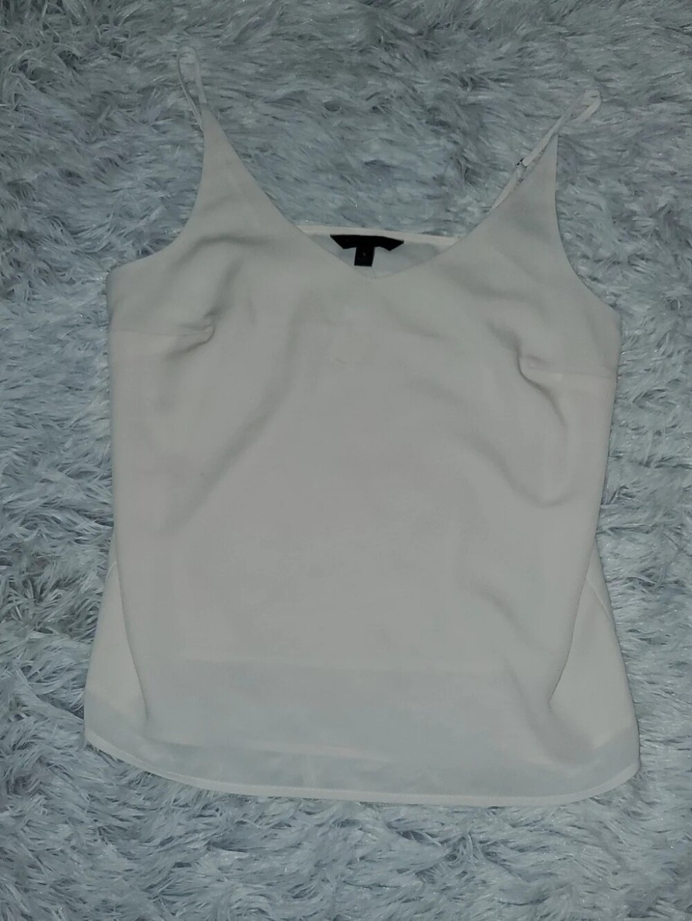 **Banana Republic White Ivory V-Neck Camisole Tank Top Size Small NWT**